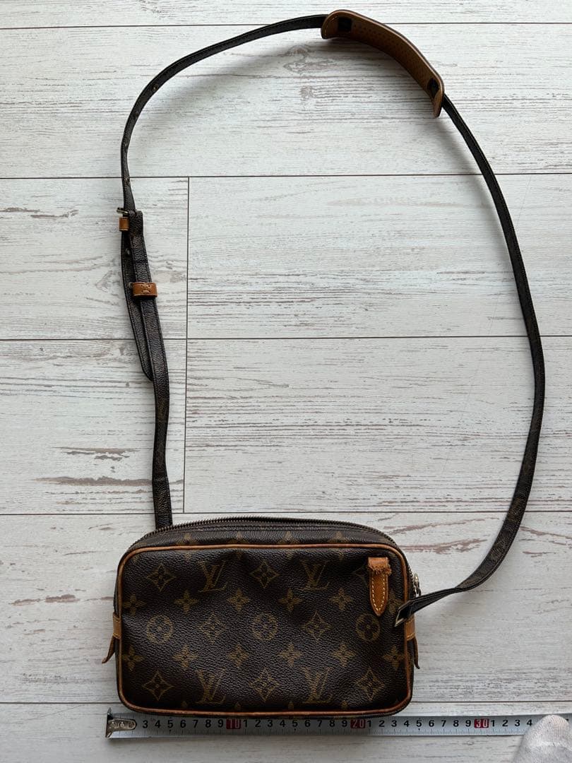 VUITTON ヴィトンショルダーバッグ