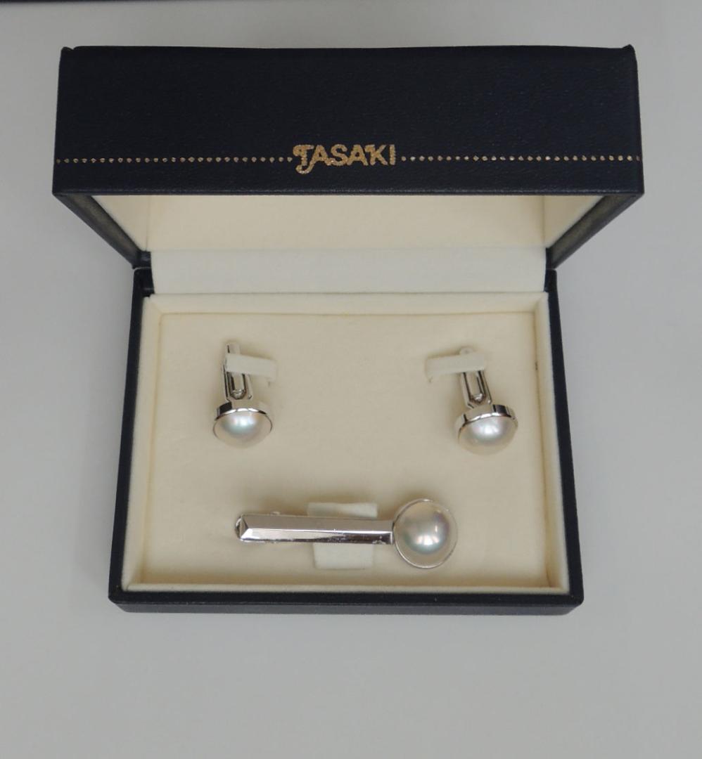 TASAKI ネクタイピンとカフスセット