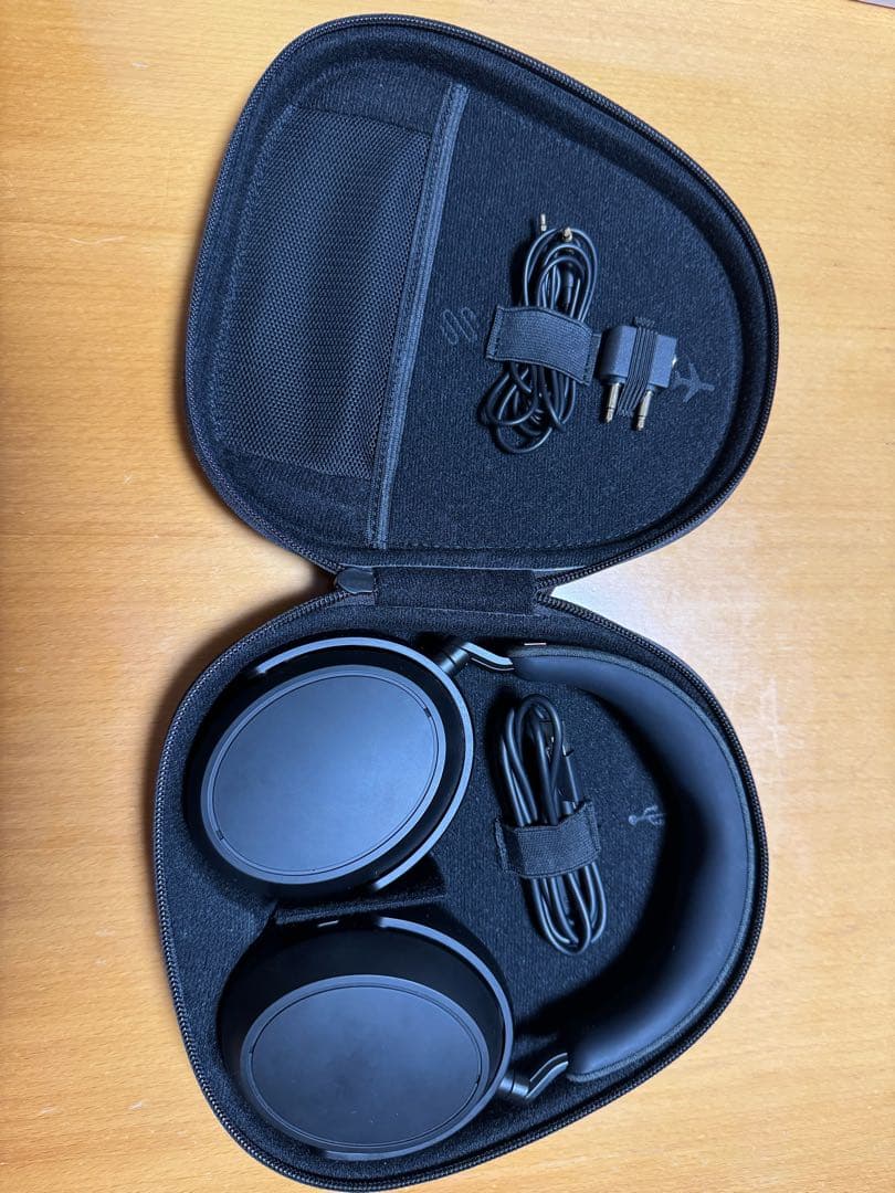 Sennheiser Momentum 4 ワイヤレスヘッドホン&BTD600