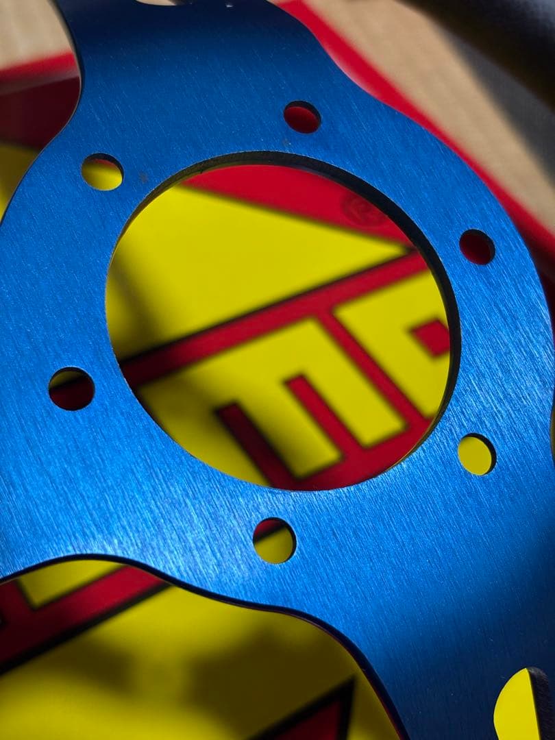 MOMOステアリング mod.08 M-59 35φ レザー ホーンボタン有