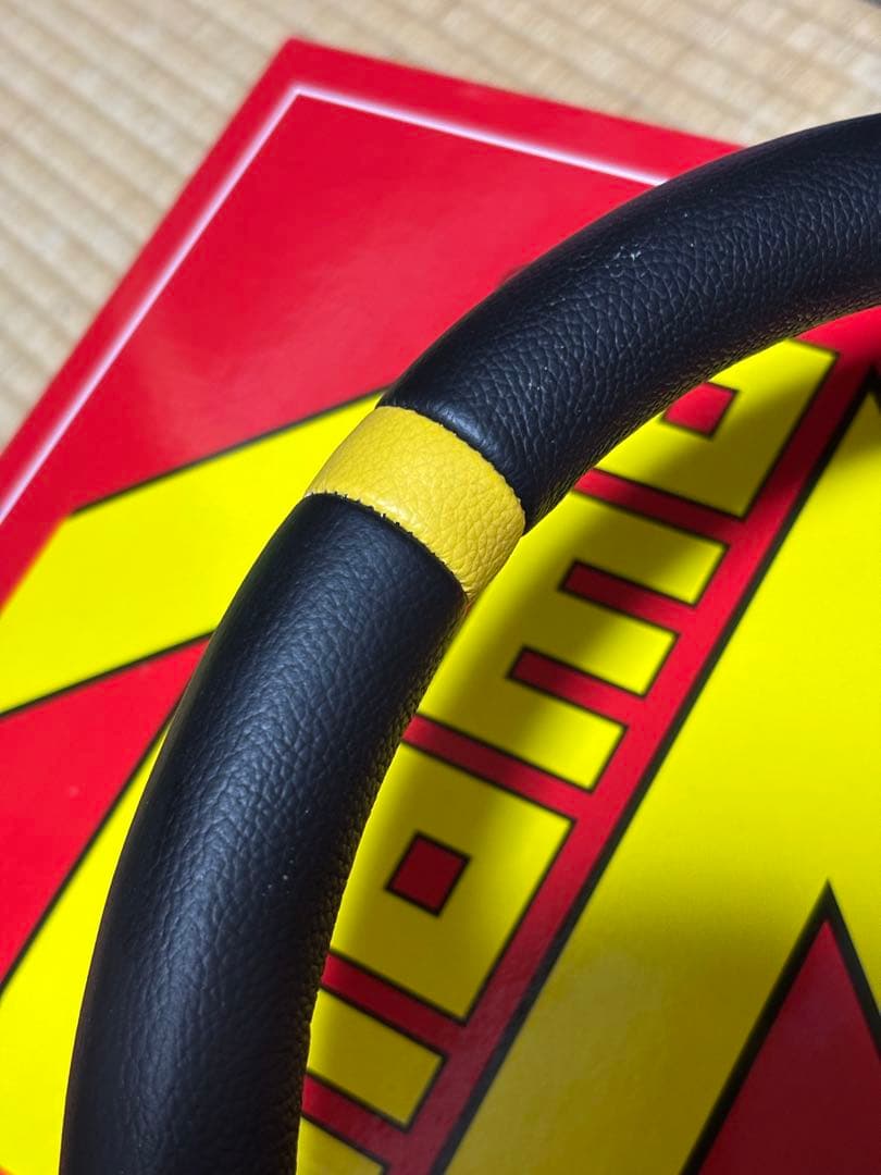 MOMOステアリング mod.08 M-59 35φ レザー ホーンボタン有