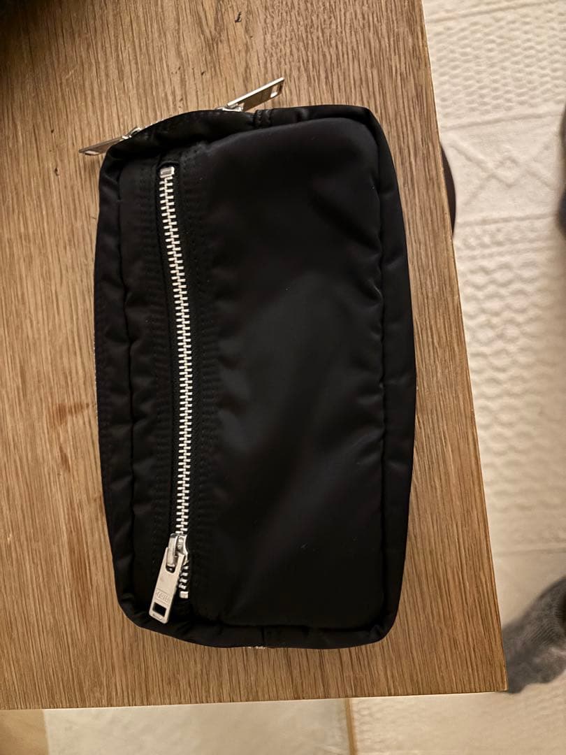 <お値下げ中>PORTER ブラックポーチ