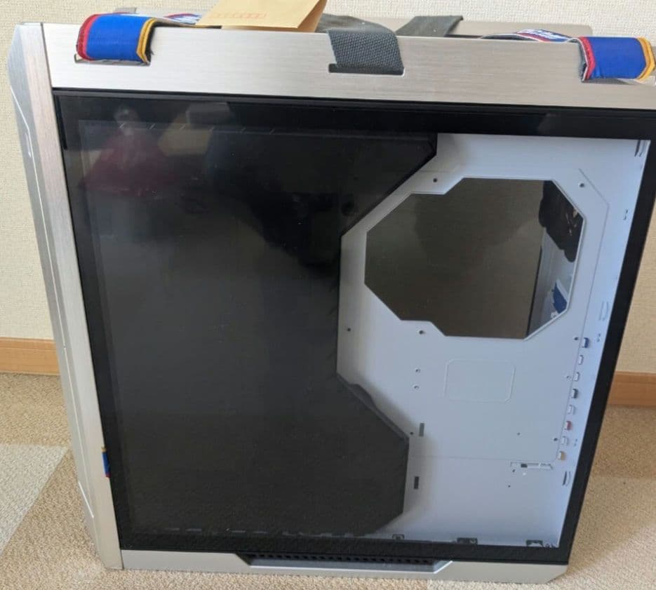 PCケース(自作PC用) ASUS ROG Strix Helios GX601 GUNDAM