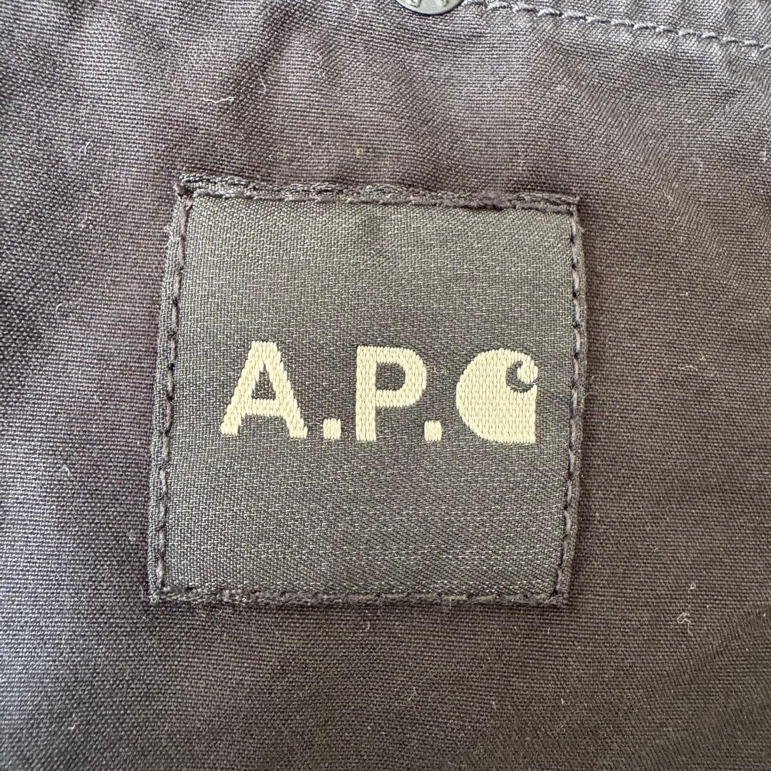 限定Carhartt A.P.C. Gabrielle Coat カバーオール