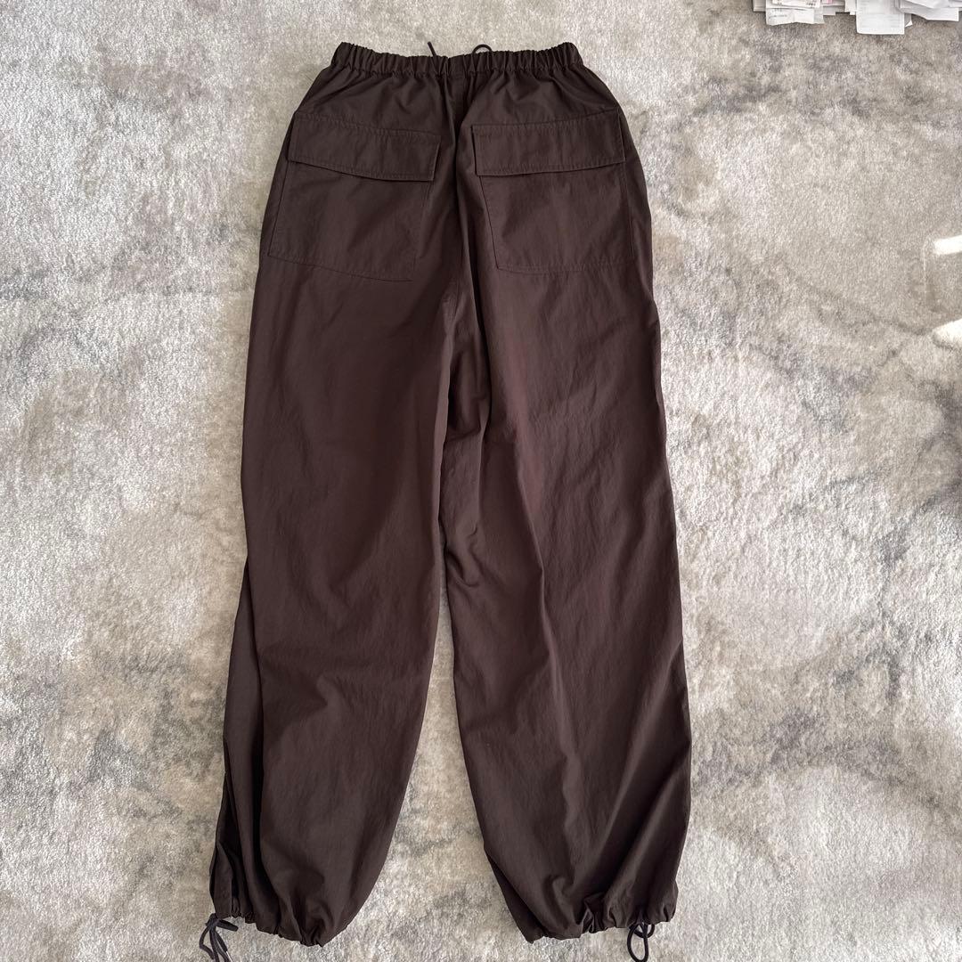 シシクイ　shishikui ブラウン　パラシュートパンツ　XS