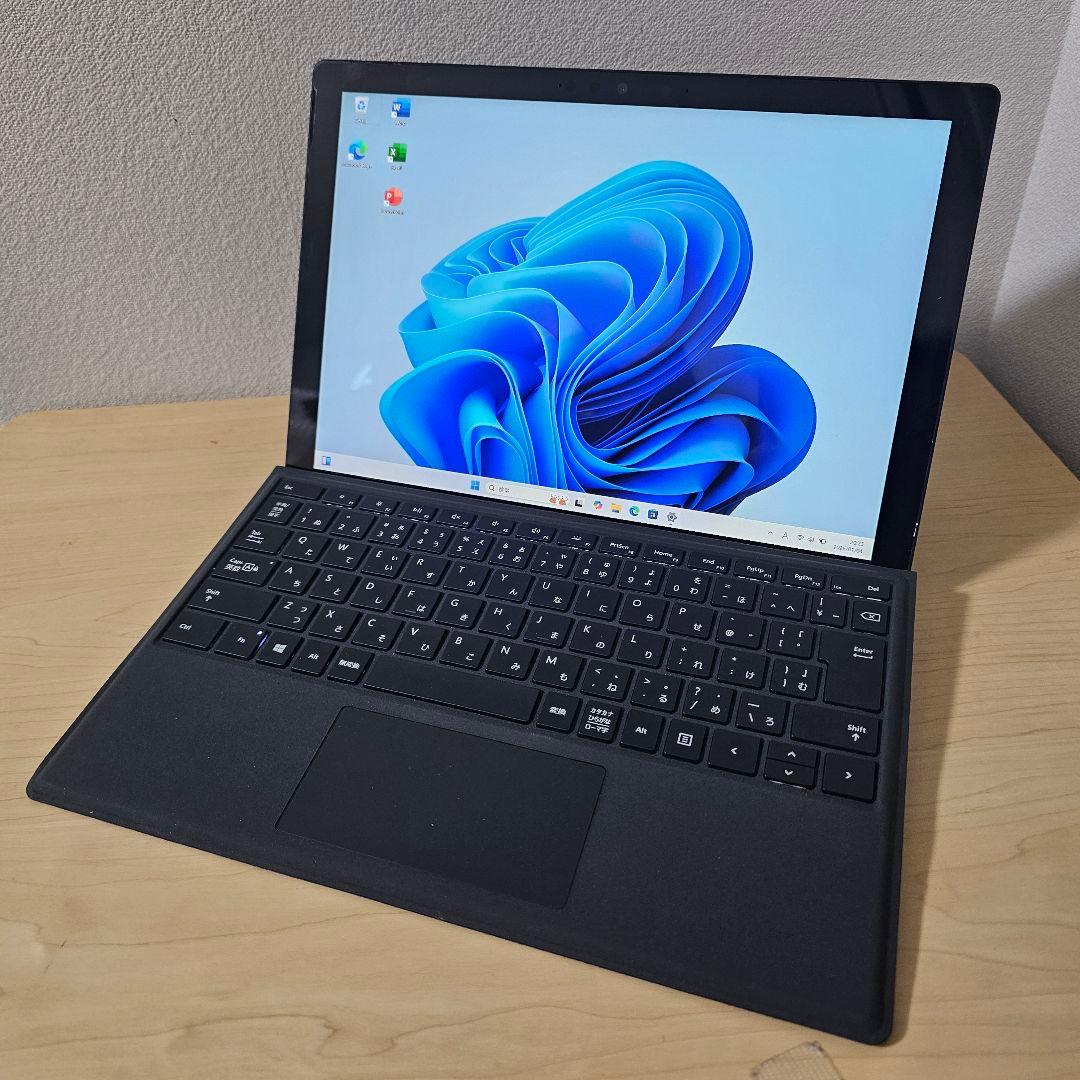Surface Pro7＋ プラス／Core i5 11世代／ブラックモデル