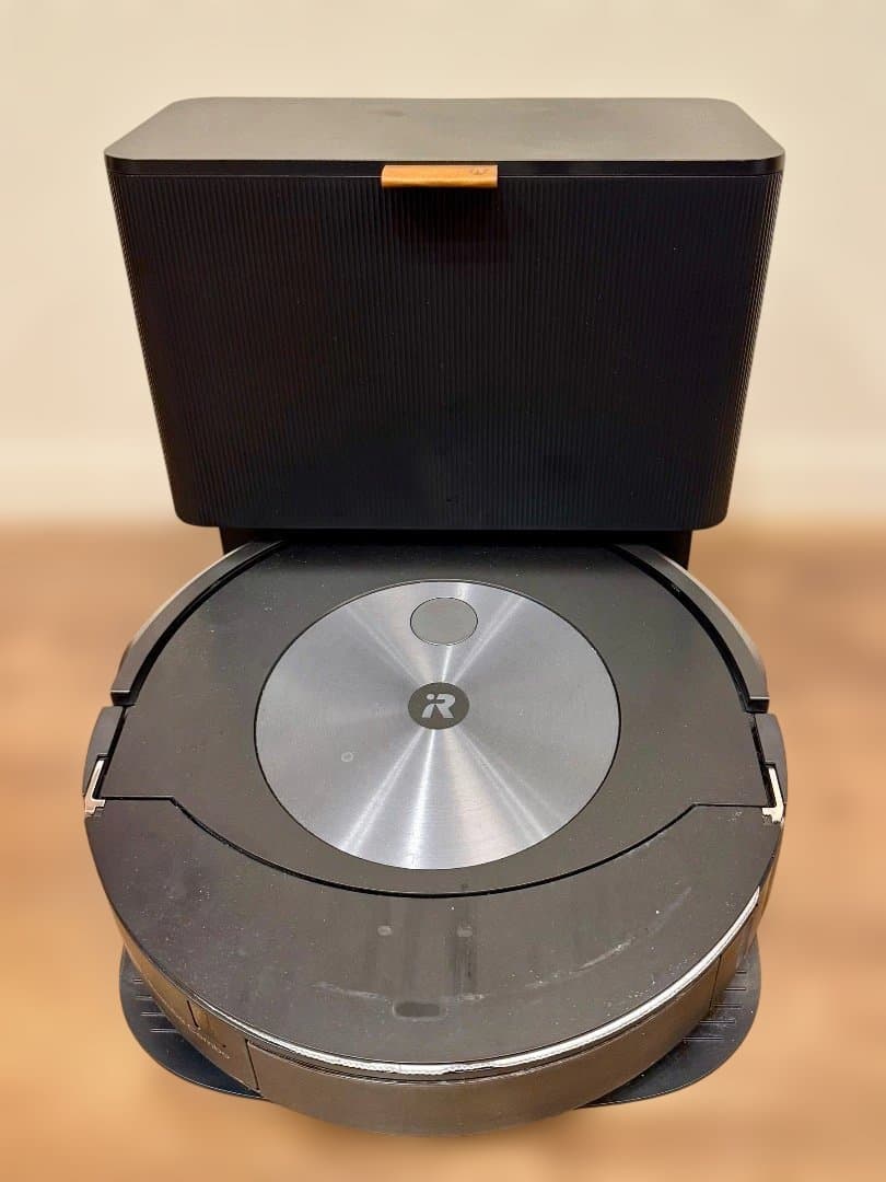 iRobot ルンバ j7+ ブラック 自動ゴミ収集 クリーンベース付