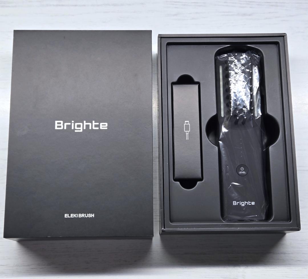 【新品同様】EMS美顔器 Brighte ELEKIBRUSH エレキブラシ