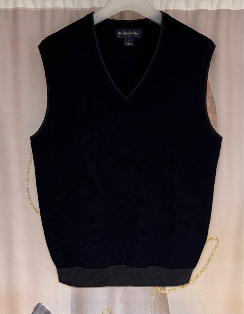 ブルックスブラザーズ イタリアン メリノウール ソリッド Vネック ニットベスト