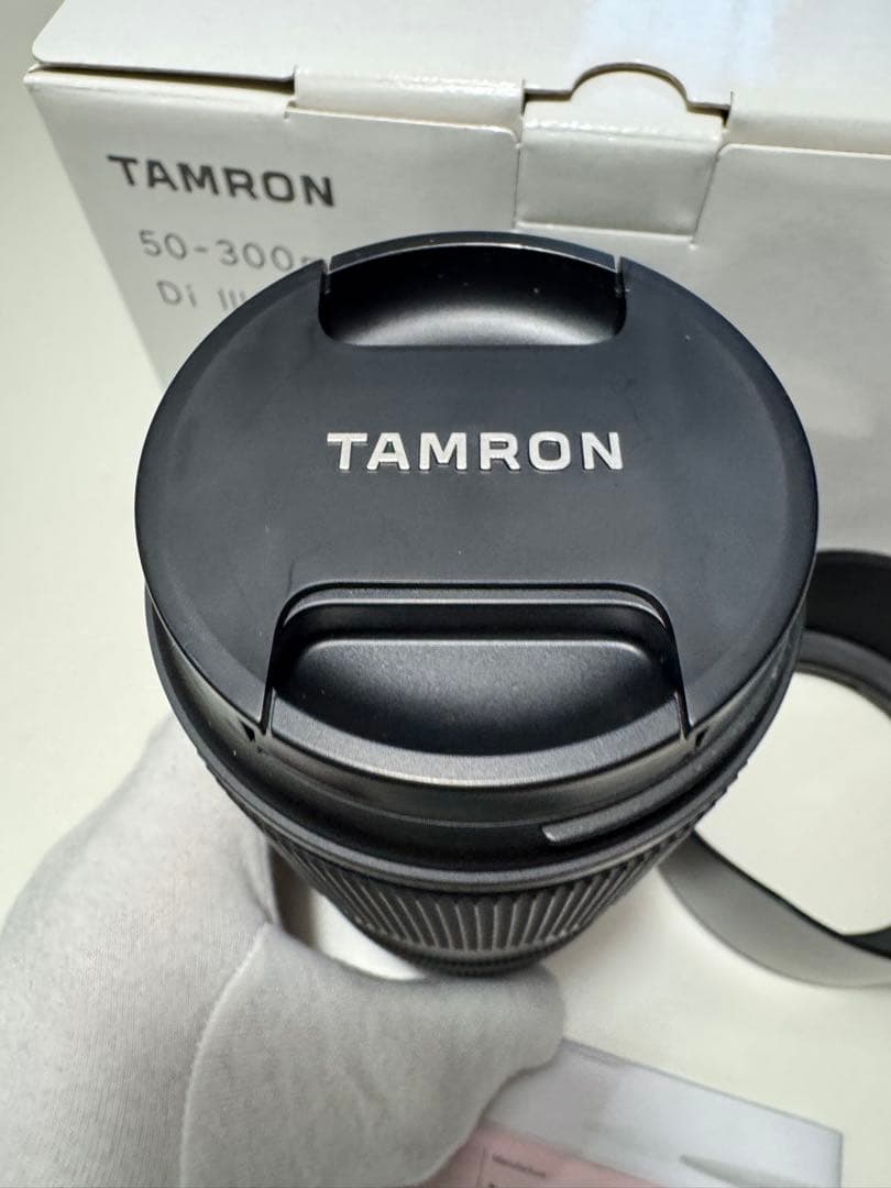 TAMRON タムロン 50-300mm F/4.5Di III望遠ズームレンズ