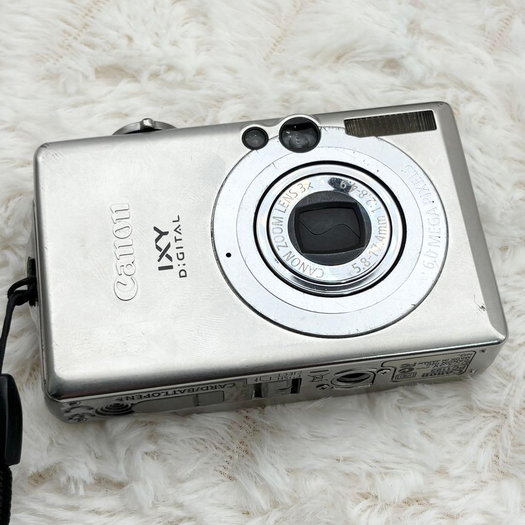 Canon IXY 70 シルバー 訳あり