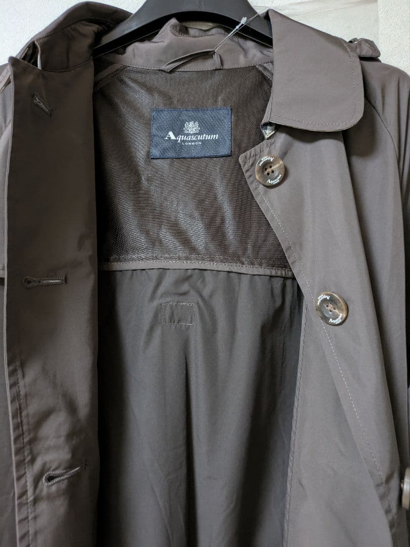新品アクアスキュータム レインコートトレンチコート Lサイズ 大きいサイズ