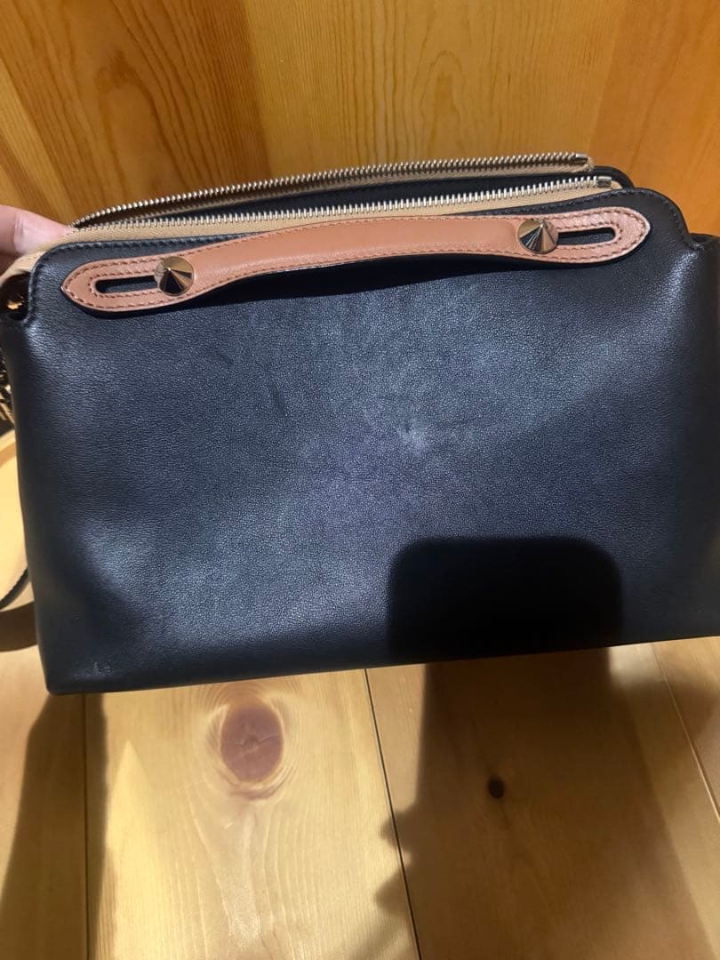 FENDI バイザウェイ ミディアム　ブラック