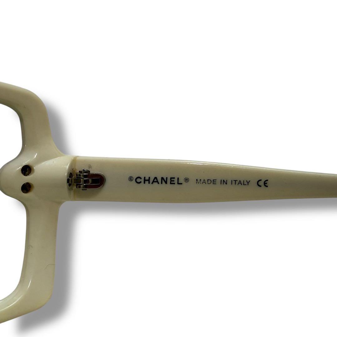 箱付き　シャネル　1762 ココマーク　サングラス　白　イタリア製