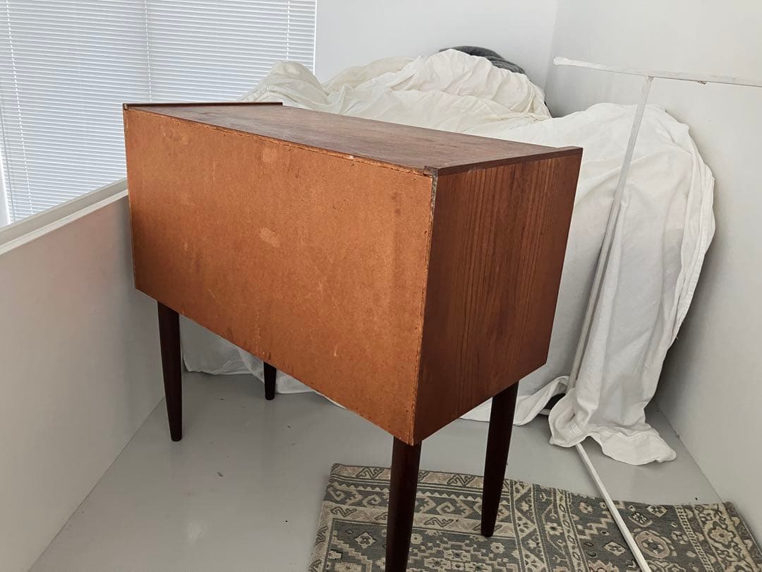 北欧ヴィンテージ サイドボード チーク材 北欧家具 デンマーク 3段チェスト