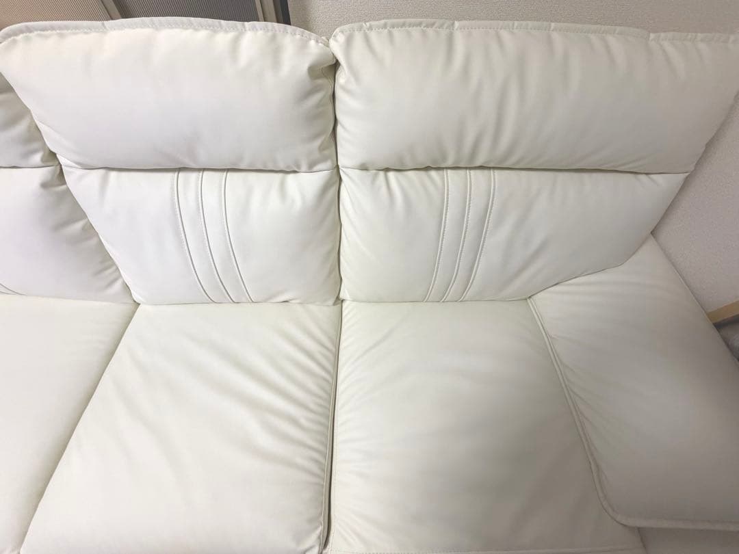 直樹！値引き◎【配送法相談可】東京インテリアカウチソファー