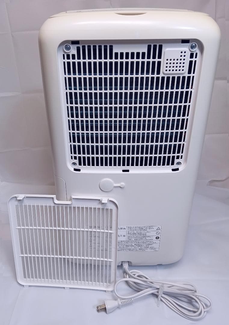 ●●SHARP 衣類乾燥除湿機（CV-P71-W)中古動作品）2023年製●●