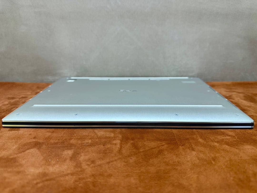 Windowsノート本体 DELL XPS 7390 2-in-1 Core i5 8GB 256GB