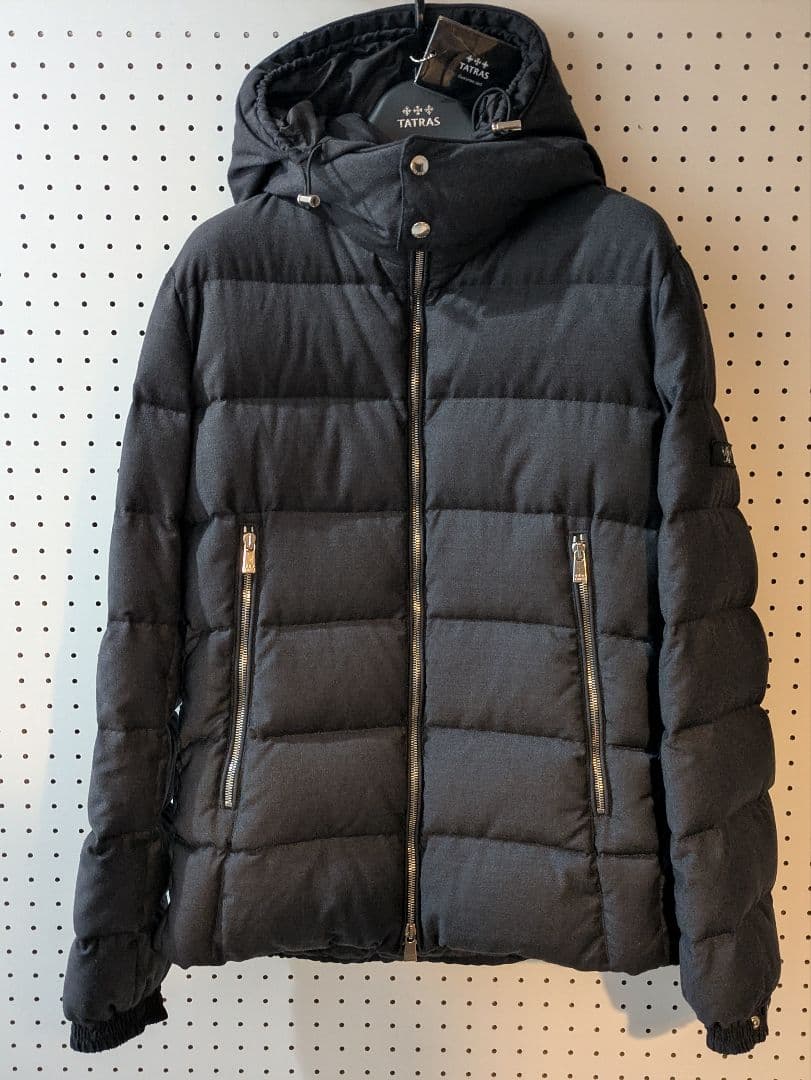 極美品　タトラス DOMIZIANO　ドミツィアーノダウン　サイズ3 チャコール