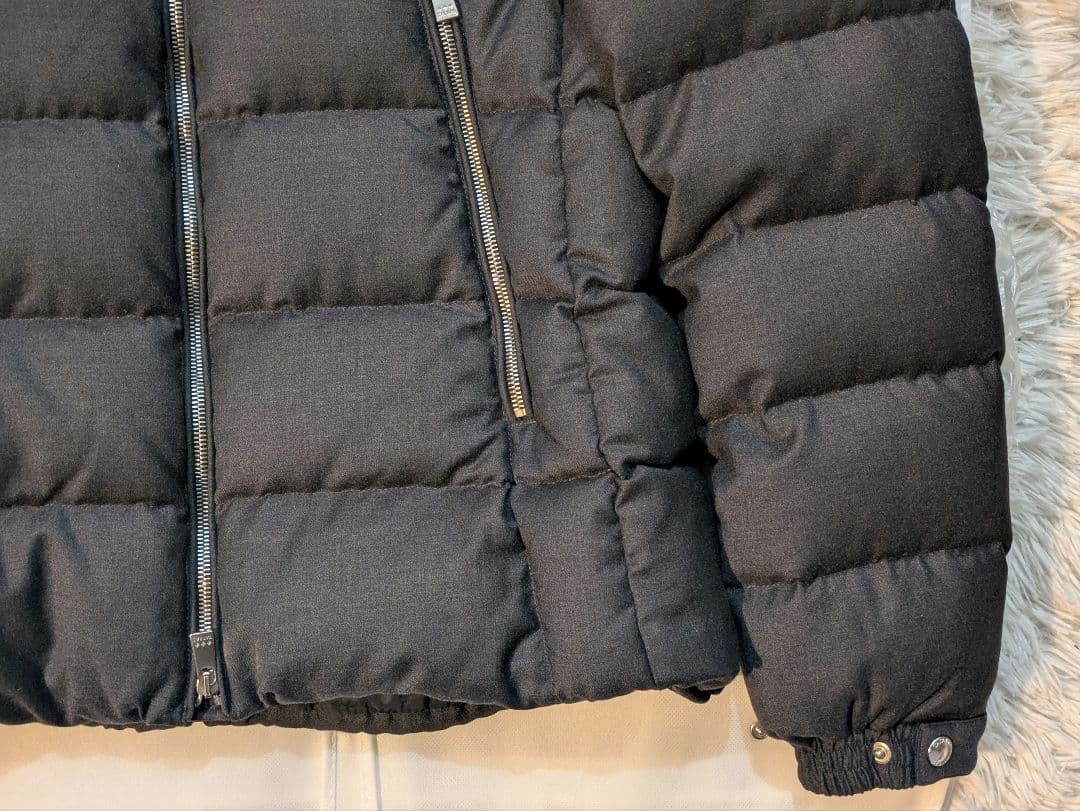 極美品　タトラス DOMIZIANO　ドミツィアーノダウン　サイズ3 チャコール