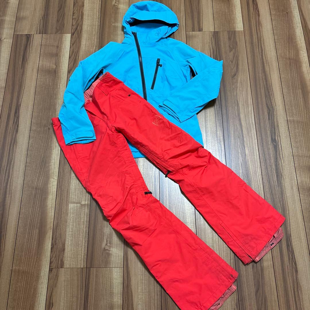 Raffica　美品　バートン　BURTON AK レディース　上下XS