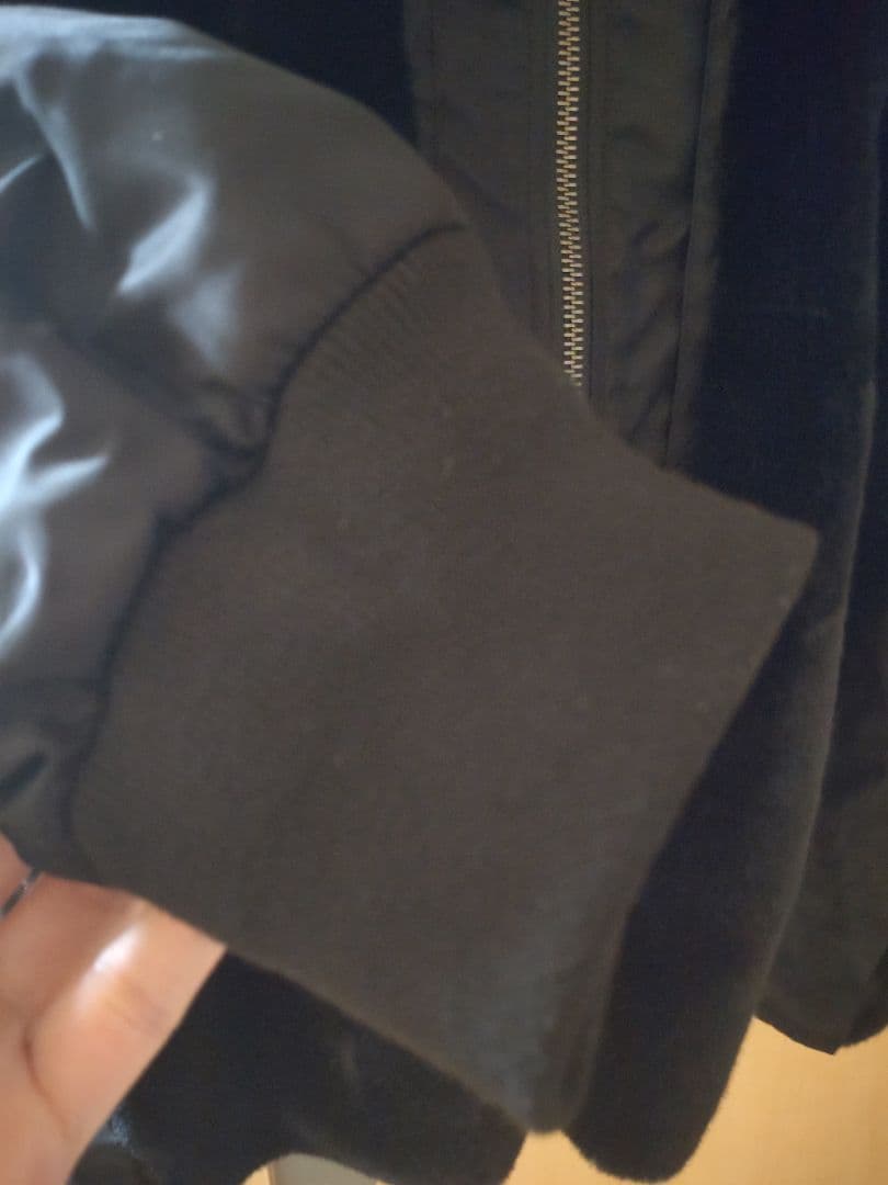 出品3/17まで！美品✾etsinta/エシンタ　ファー切替ジャケット