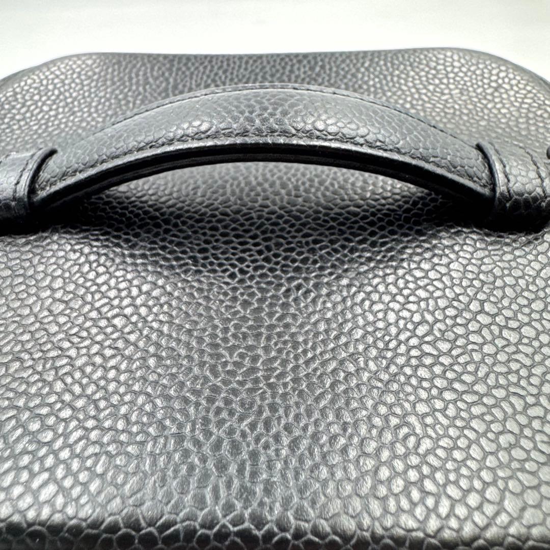 美品✨CHANEL バニティバッグ　オールレザー　ブラック　ココマーク　シール有