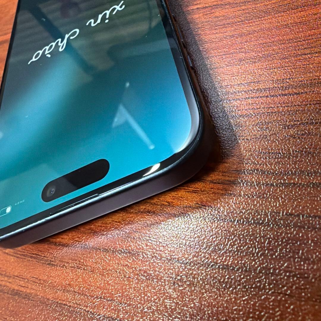 iPhone15 128G 黒 Black 本体