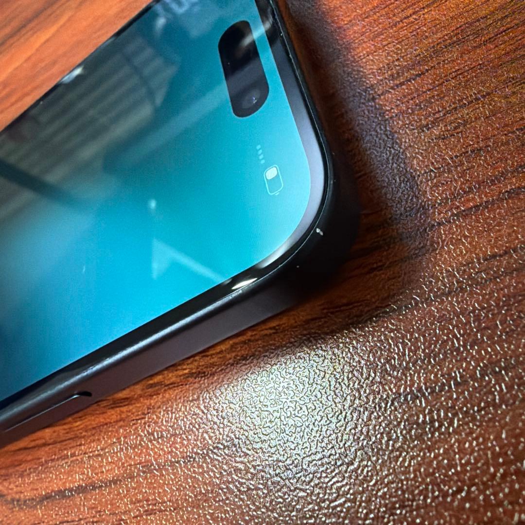 iPhone15 128G 黒 Black 本体