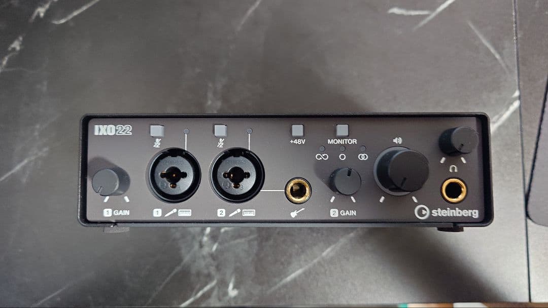 STEINBERG/IXO22 B ブラック USB IO(早い者勝ち)