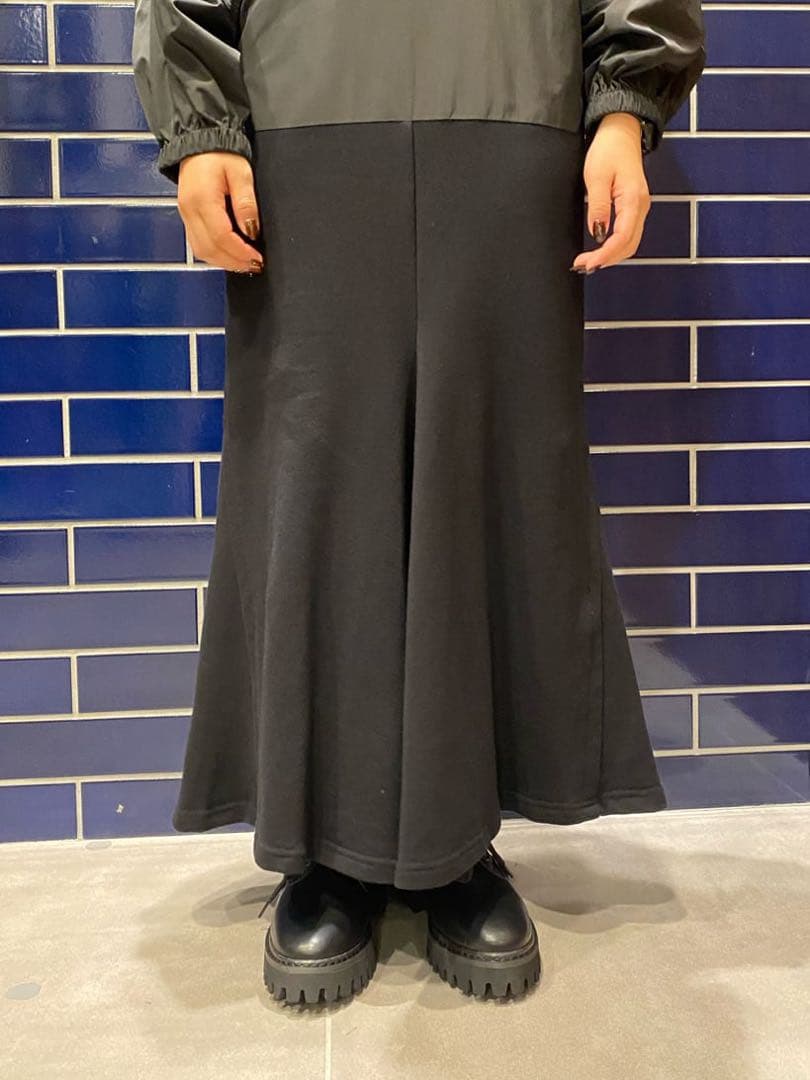 LASUD 異素材ギャザースリーブマーメイドワンピース　フード付き