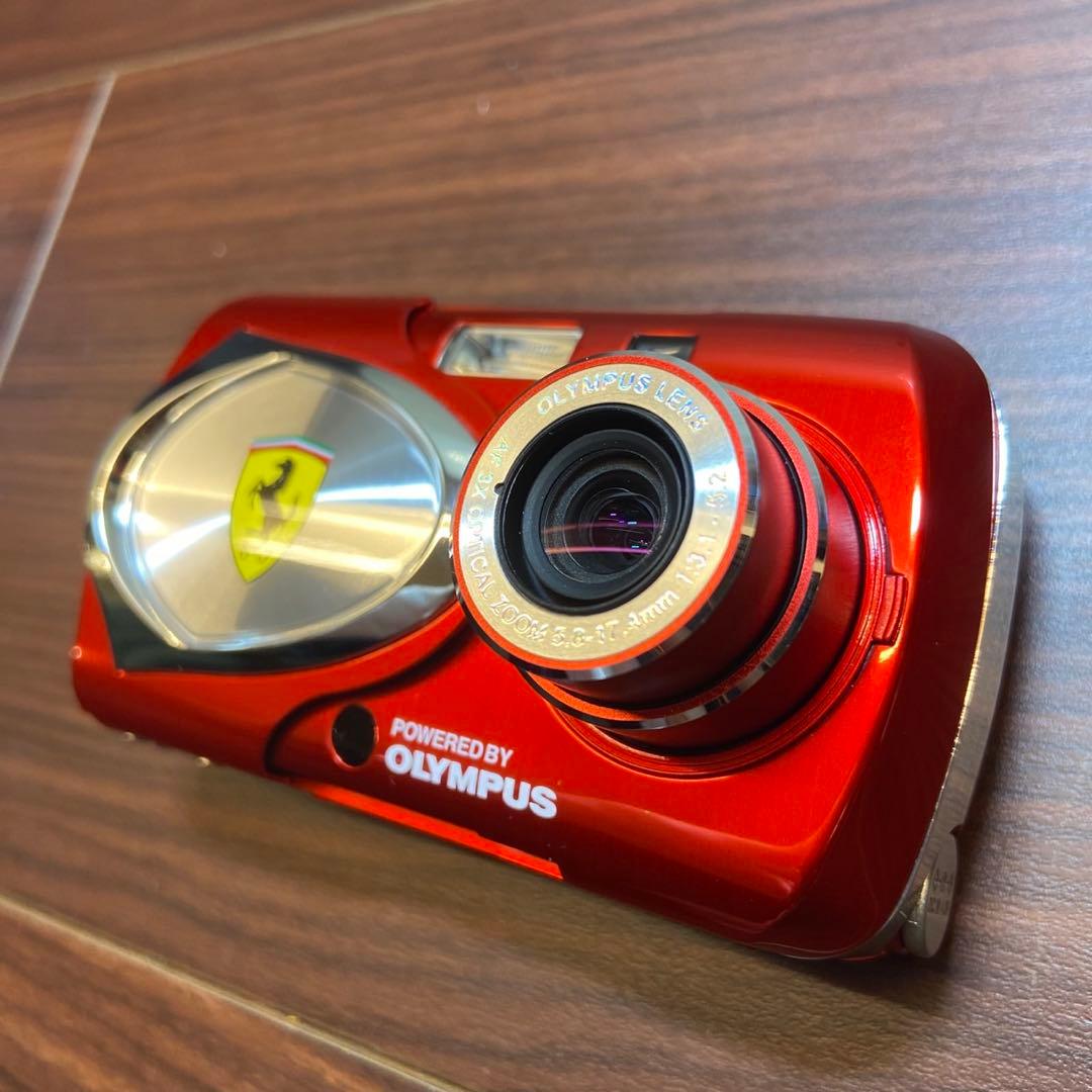 オリンパス フェラーリ デジタル 2003 限定 デジカメ ほぼ新品 5744