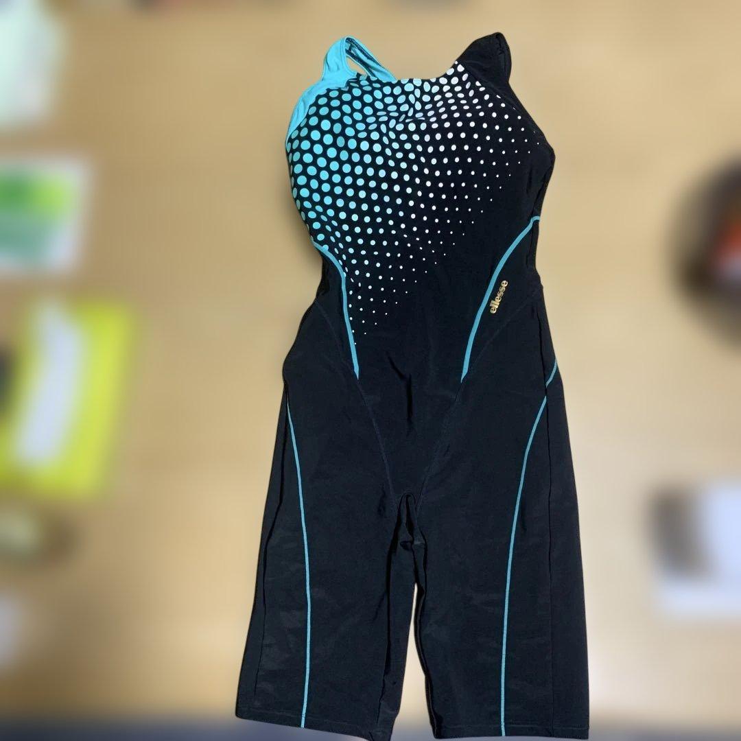 ellesse スポーツ用水着 ブラック/ブルー サイズは説明を見てください