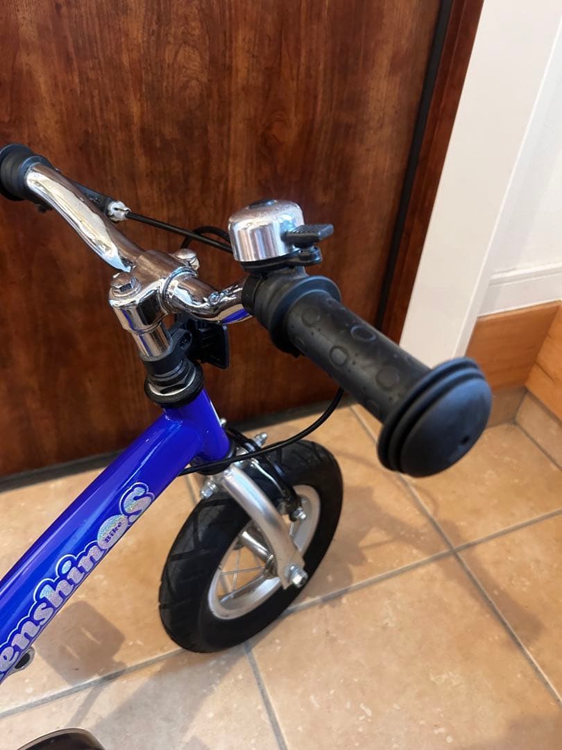 【へんしんバイクS】 ブルー 青 サドル2サイズ、プロテクター付