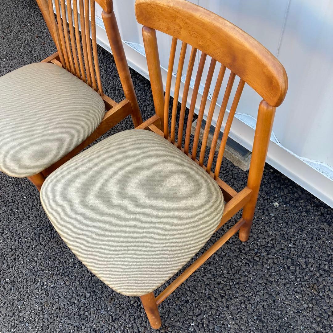 カリモク　ダイニングチェア　2脚