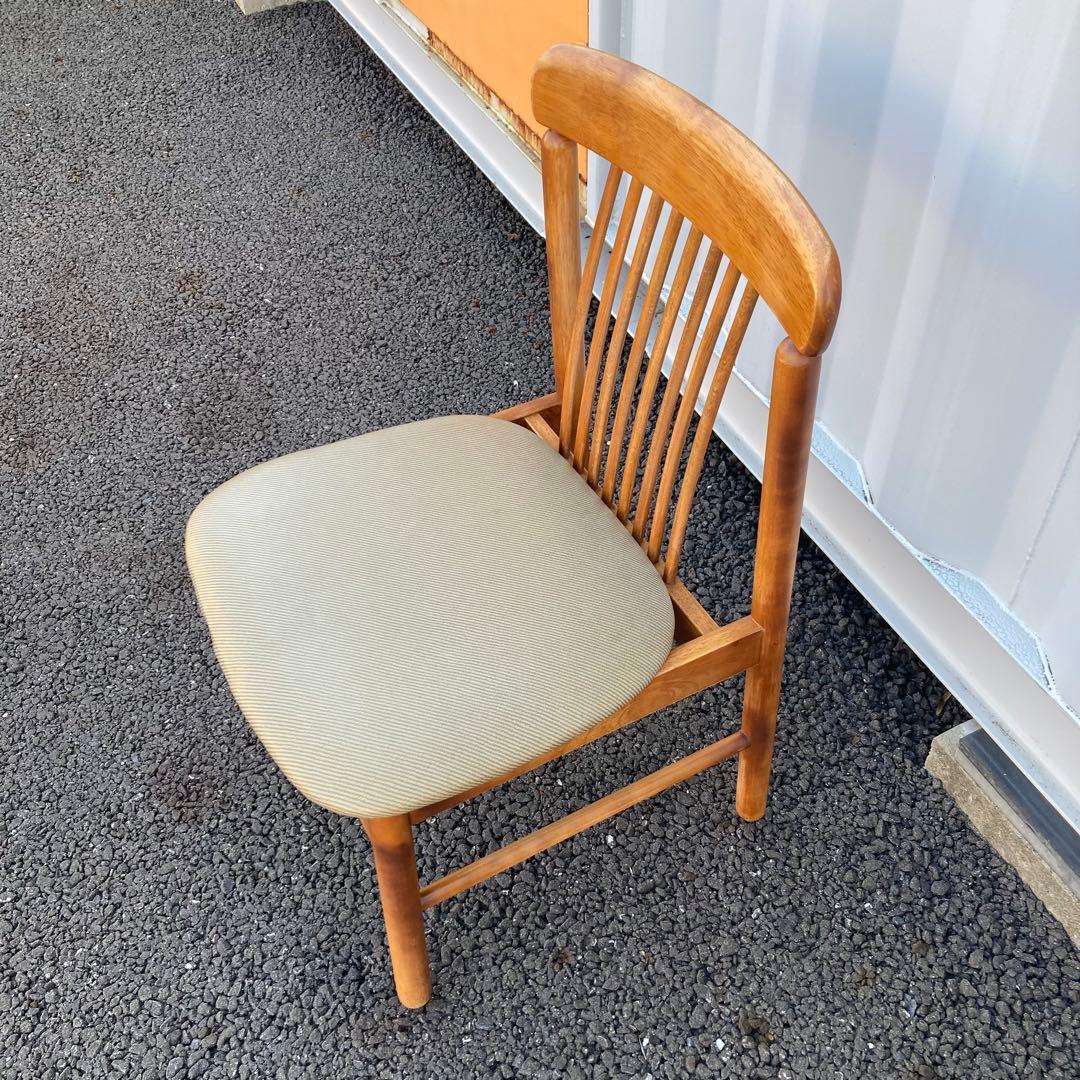 カリモク　ダイニングチェア　2脚