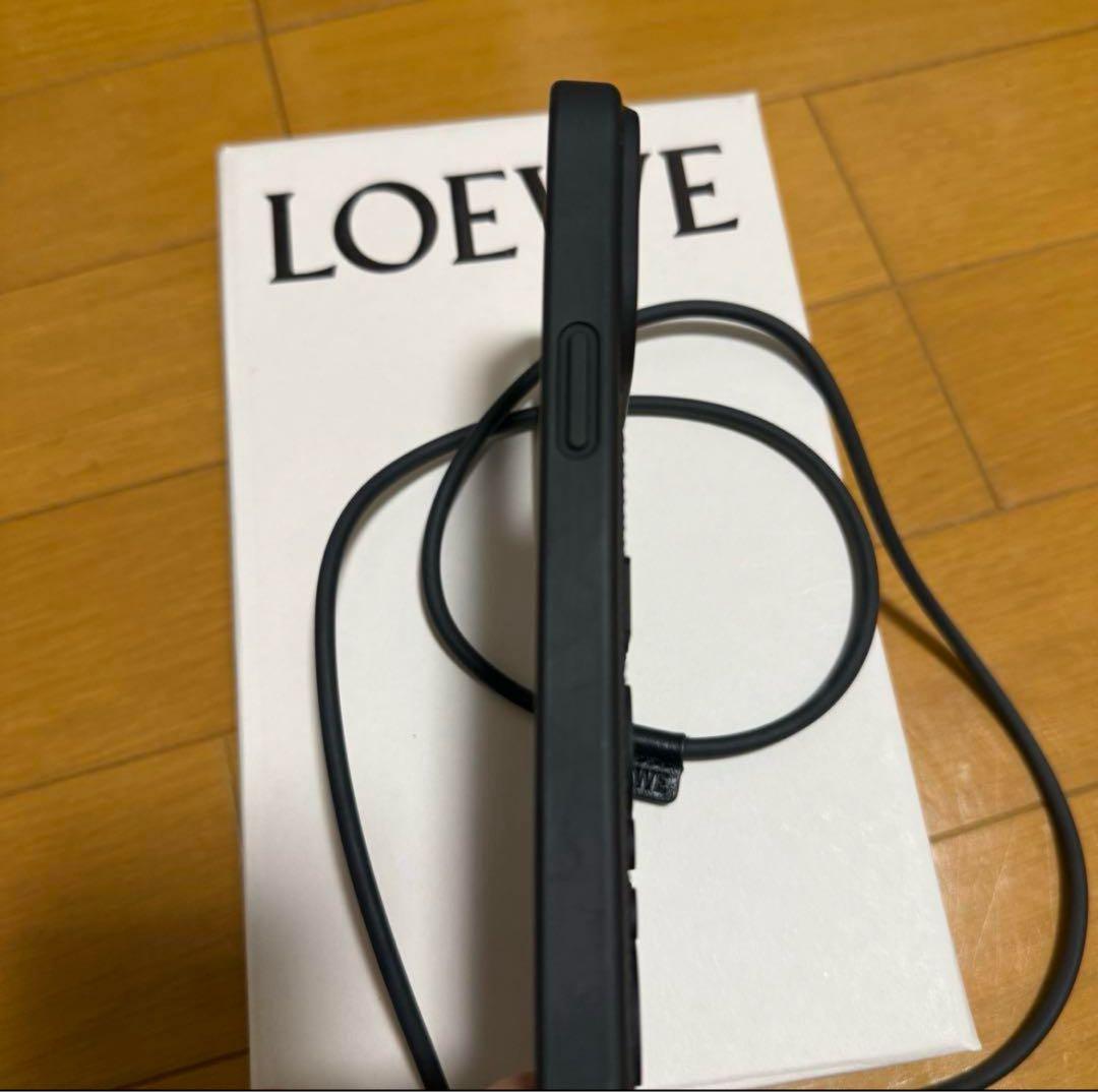 ロエベ iPhone 14 pro Max ケース　ストラップ ショルダー