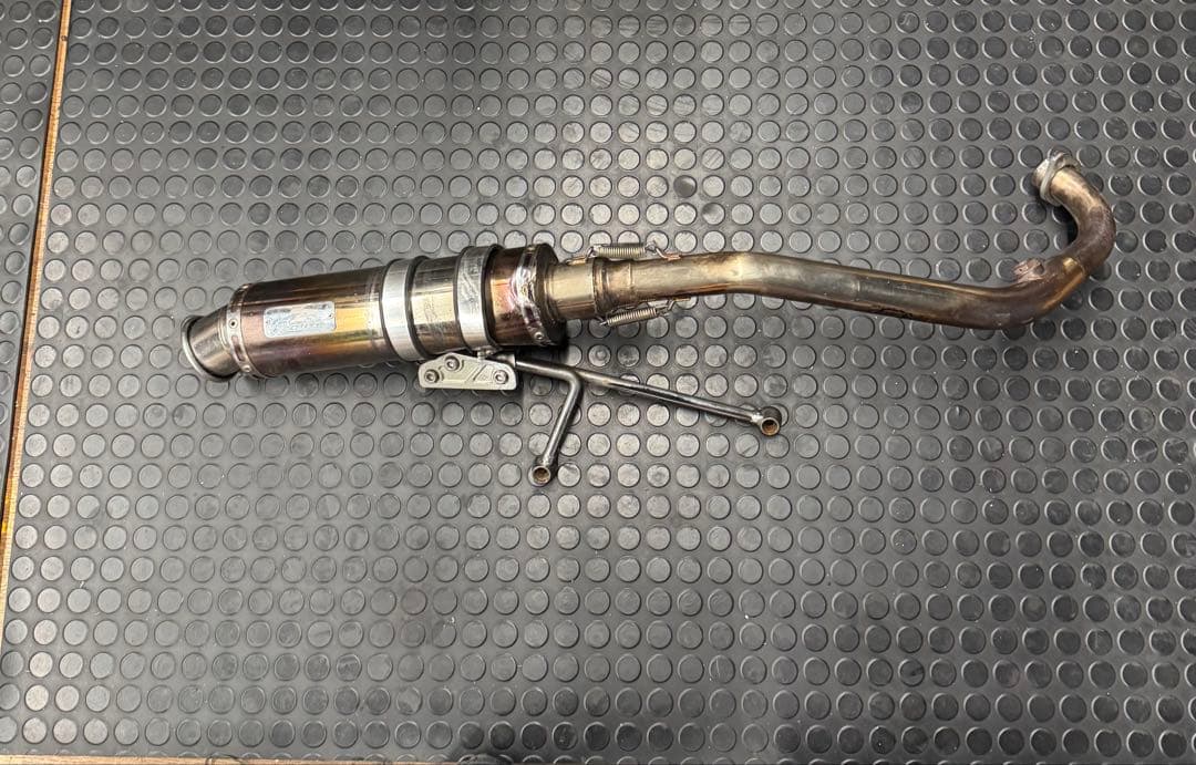 D*ん様 Realize ステンレス マフラー　シグナスマフラー