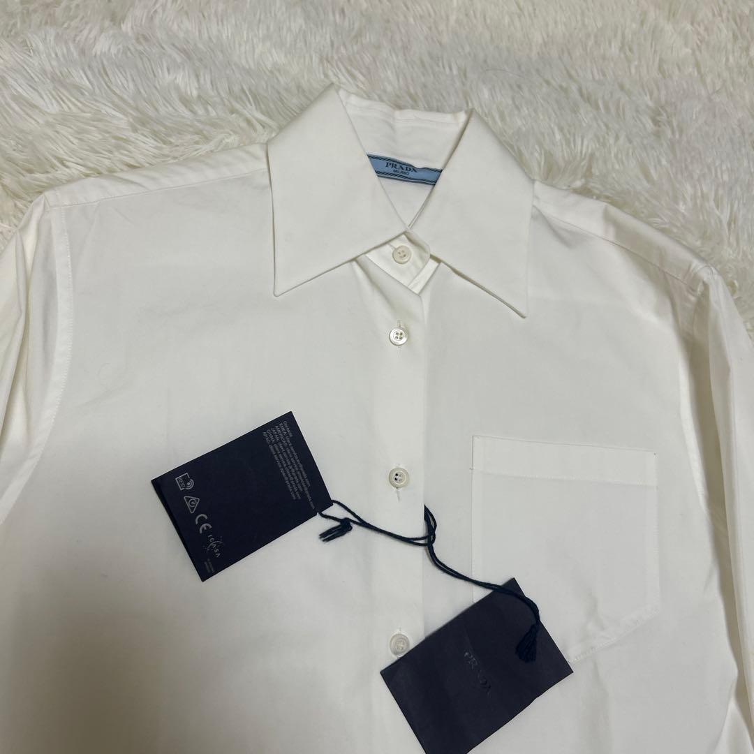 未使用 タグ付き PRADA 長袖 白シャツ 38 コットン　正規品　RFID