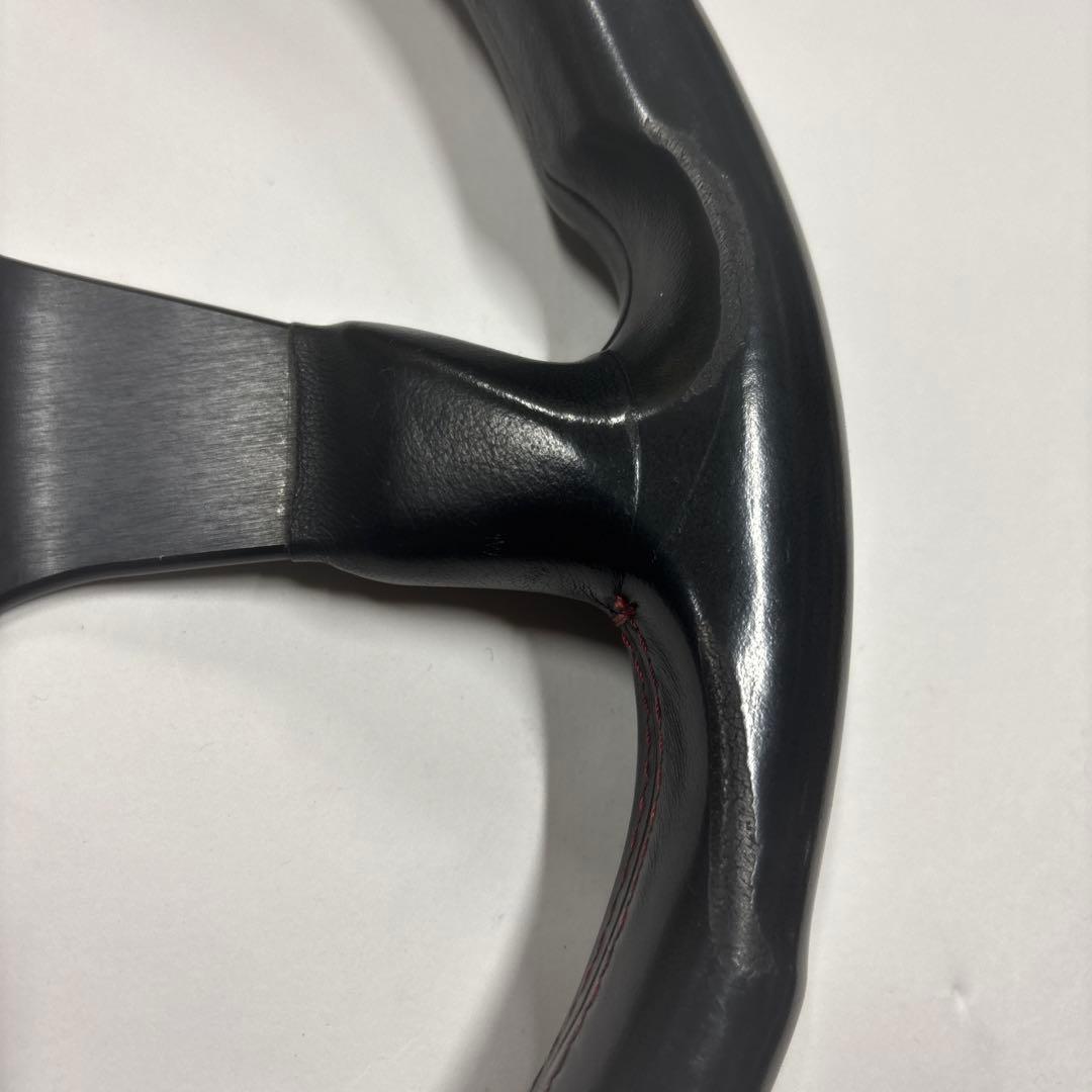 momoステアリング　コルセ　3本スポーク　35cm