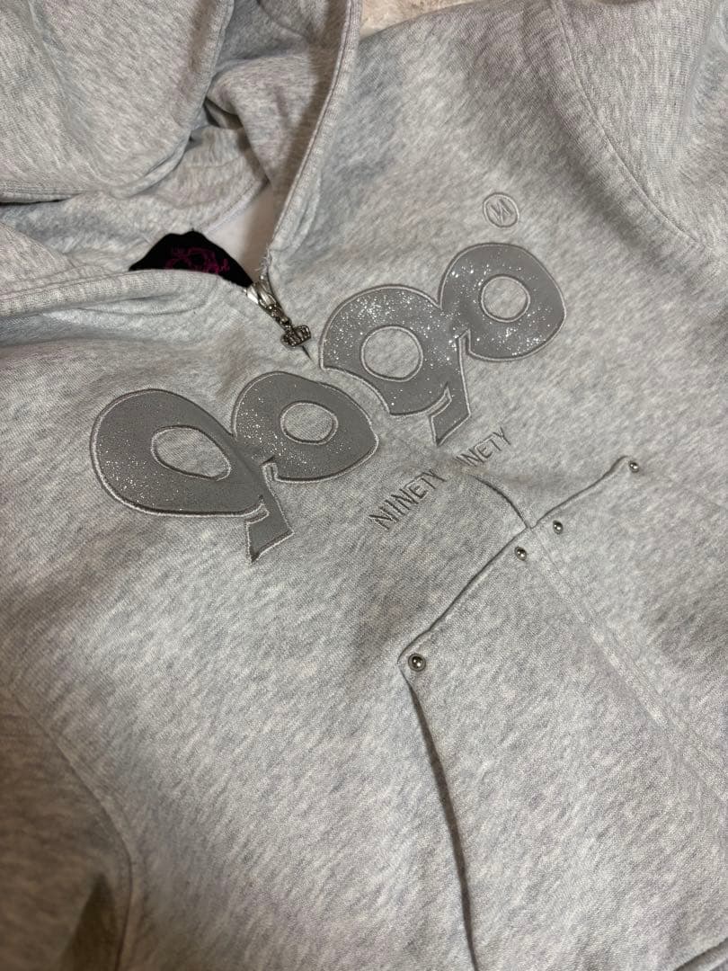 9090 グレー パーカー フロントジッパー