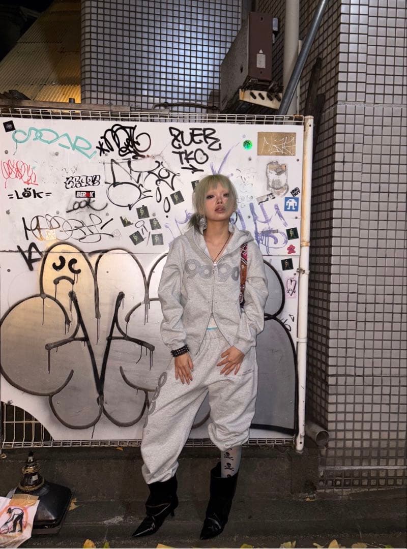 9090 グレー パーカー フロントジッパー