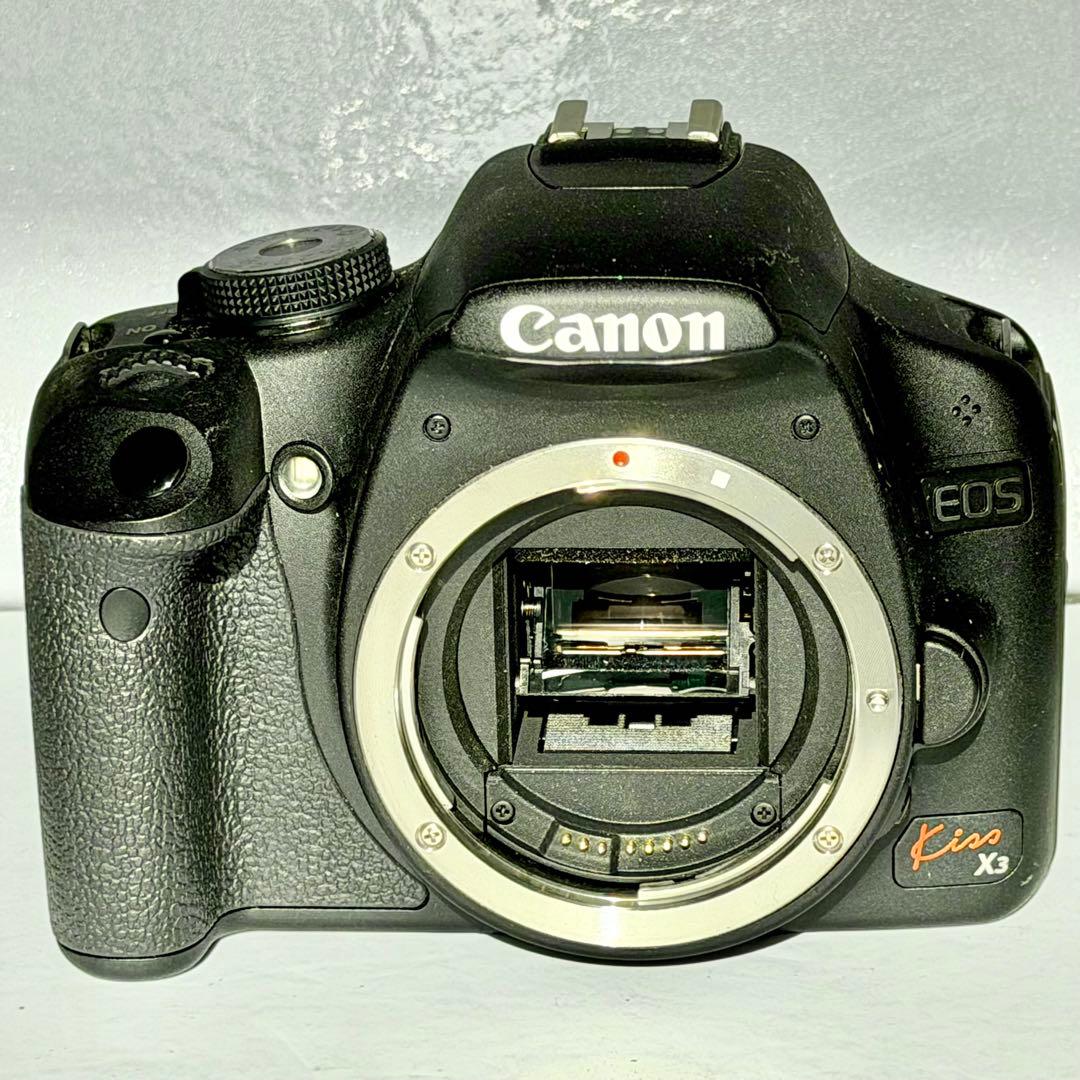 ジャンク品 Canon EOS Kiss X3 標準レンズ付き
