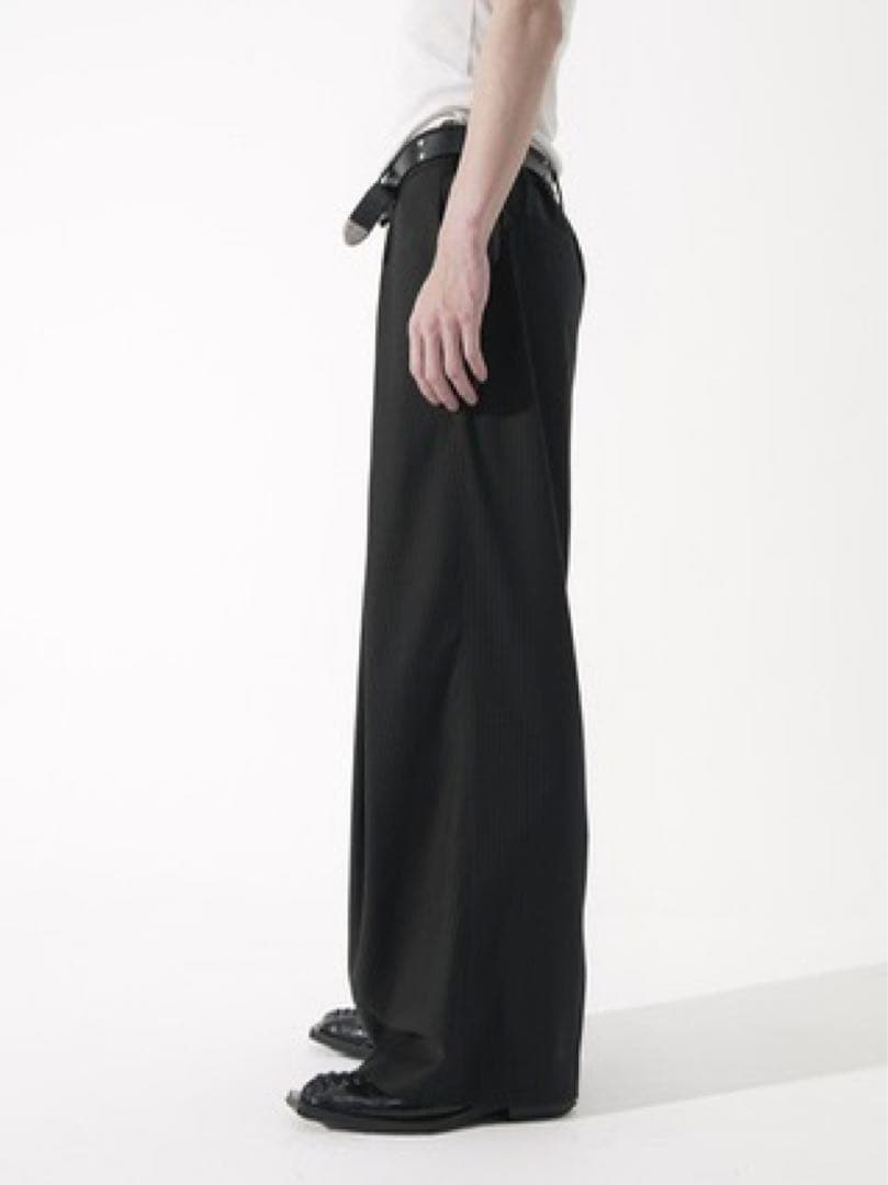 【CS】stripe cross tuck drape slacks black