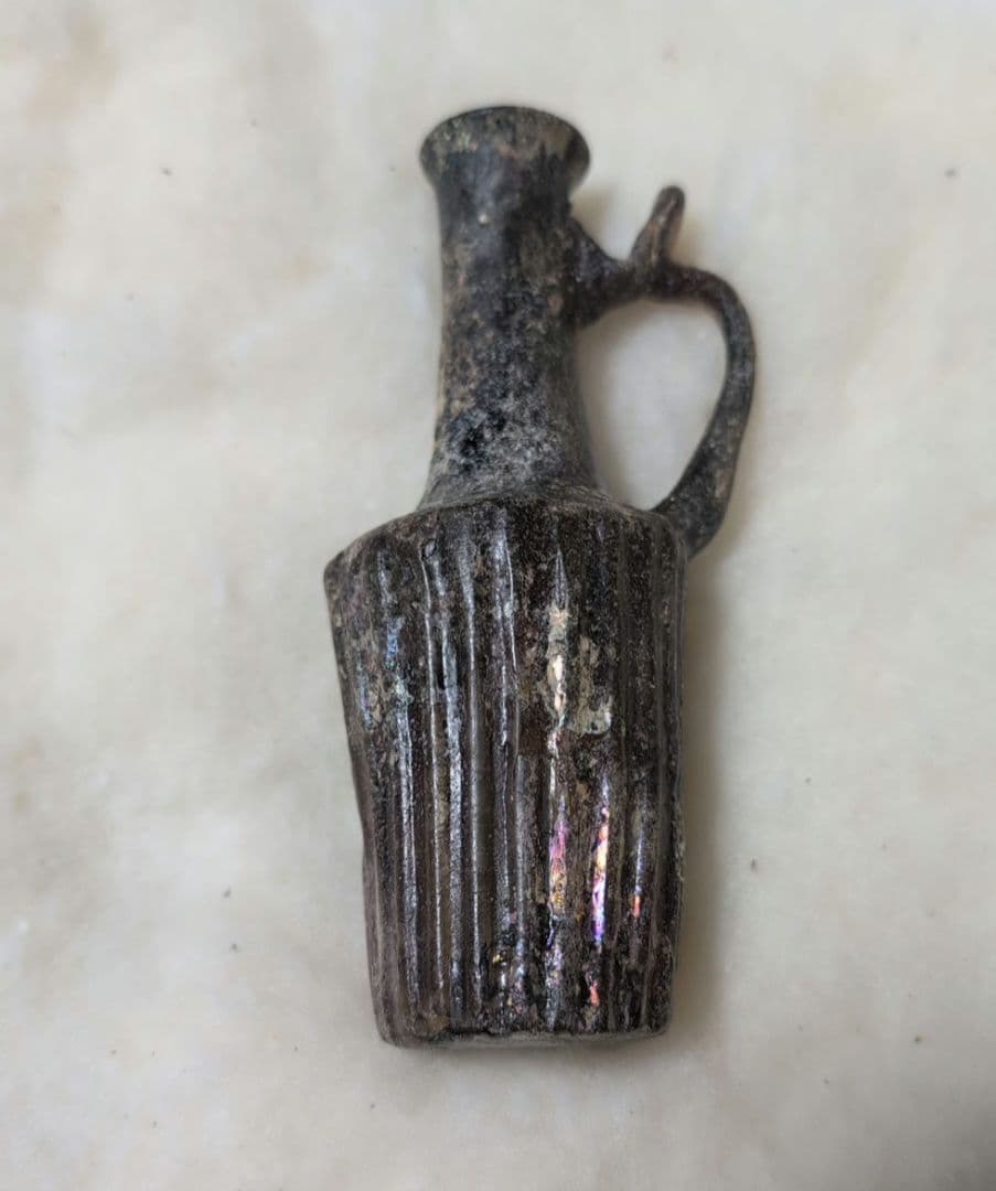 ローマングラス 壺型装飾品 小型