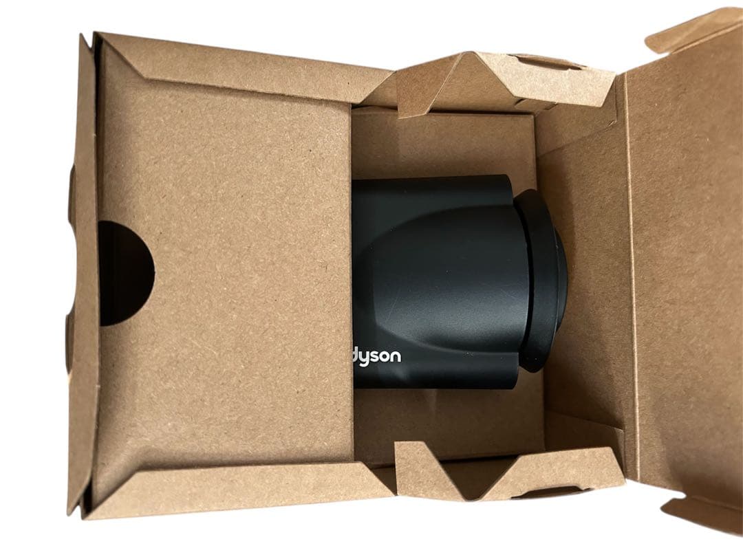 【新品】Dyson Supersonic ヘアドライヤー (HD08 BNBC)