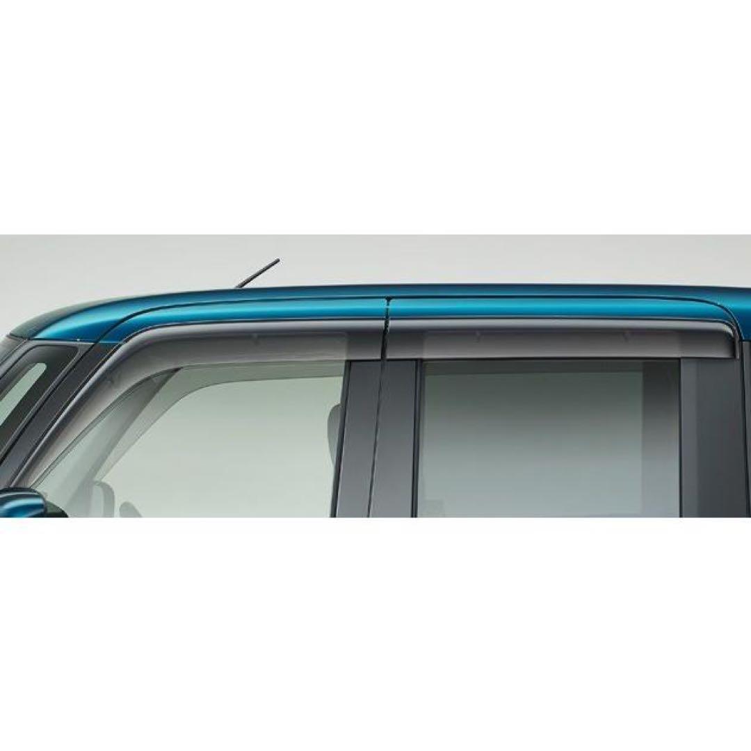 ルーミー　純正サイドバイザー