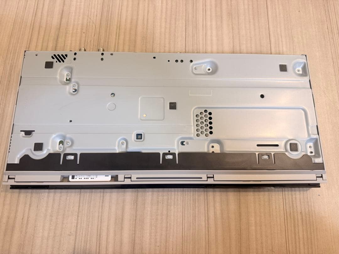 SONY「BDZ-ZW550」HDD 500GB・2チューナー