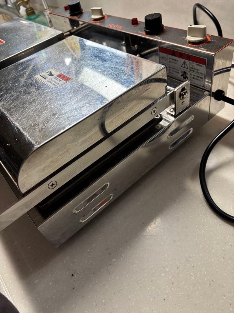 サンテック ホットサンドメーカー 型式 PC-20 ダブルワッフルプレート付き