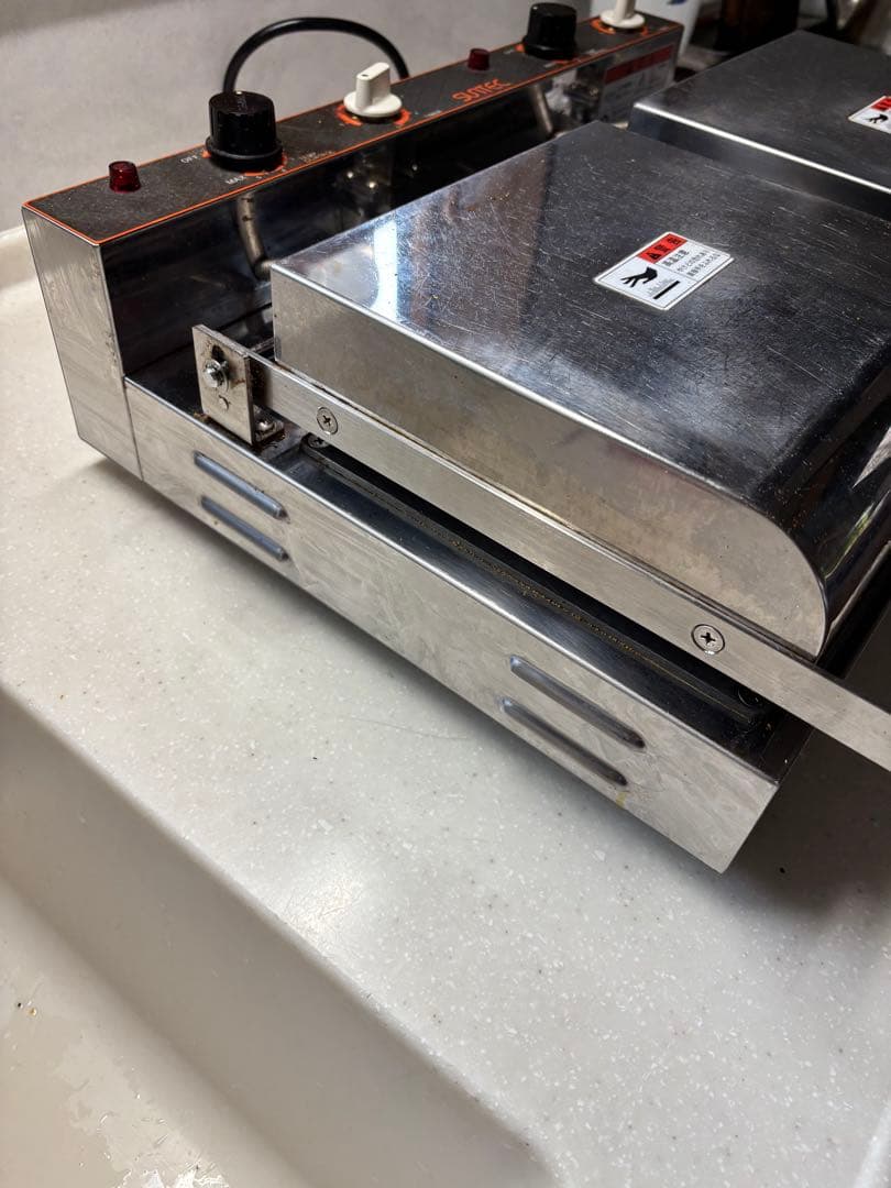 サンテック ホットサンドメーカー 型式 PC-20 ダブルワッフルプレート付き